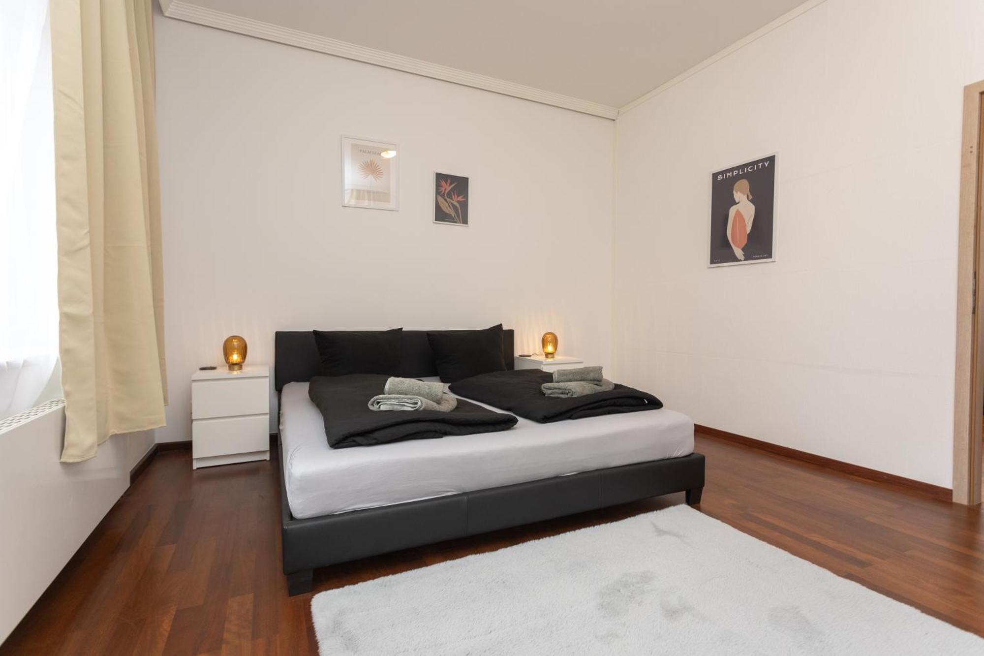 Stadthaus Mit 2 Schlafzimmern & Wohnzimmer Mit Kamin - Kostenloser Privat-Parkplatz Auf Dem Grundstueck Leipzig Exterior foto